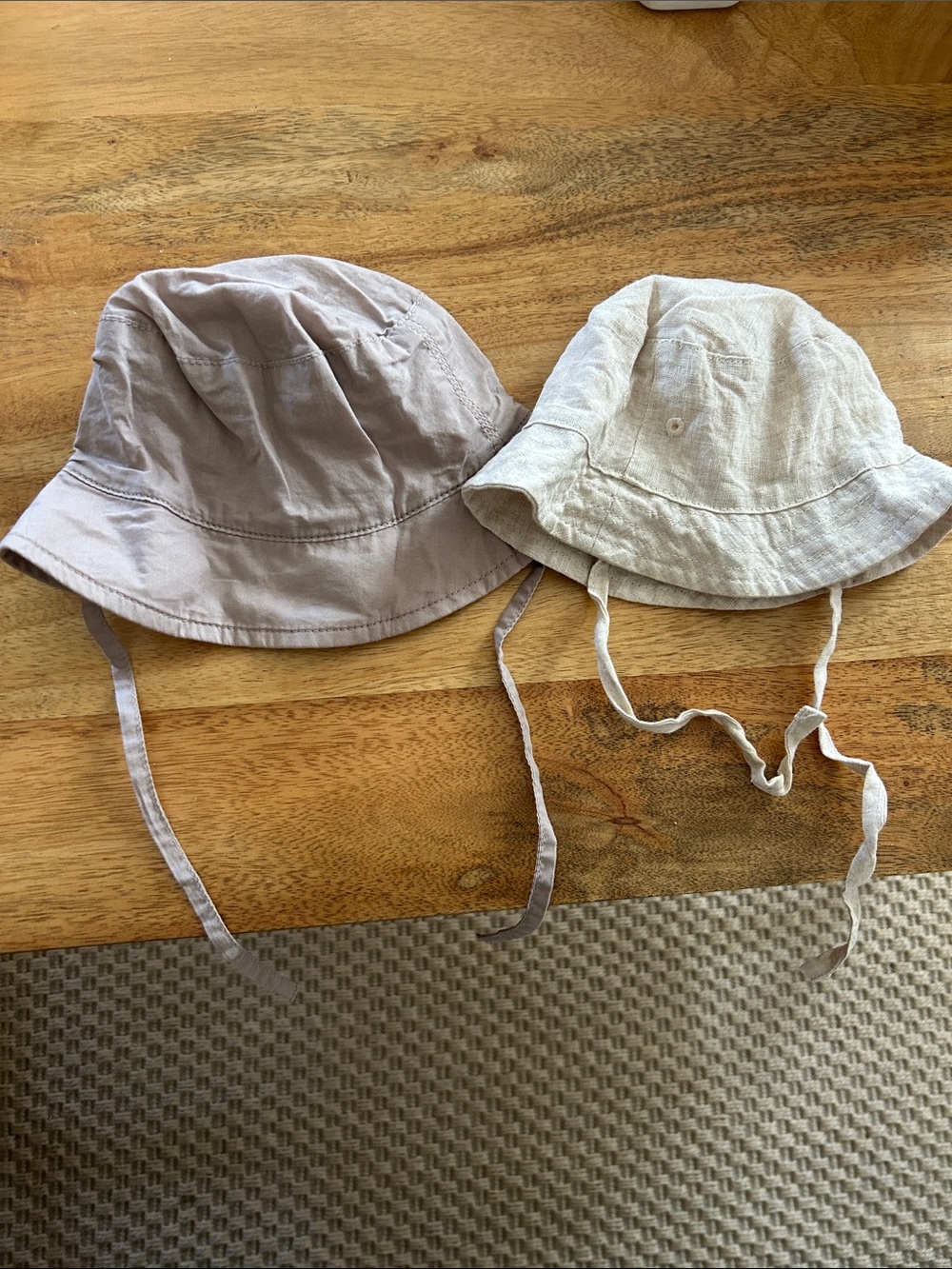 H&M Kids Double Cotton Bucket Hats in Beige and Light Taupe with Chin Straps 3-6